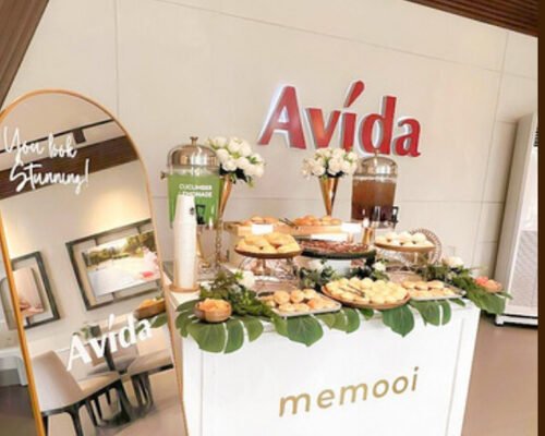 Avida corporate coffee cart with florals