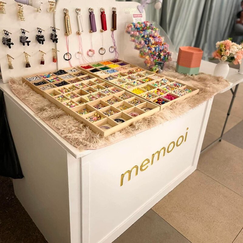 Studio souvenir bar with beads and keychains