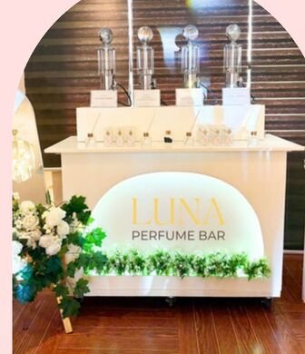 Luna on-site perfume bar