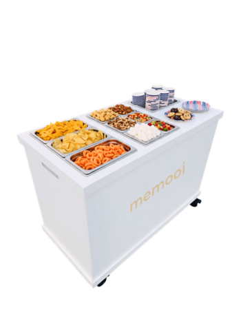 Pica pica snack cart